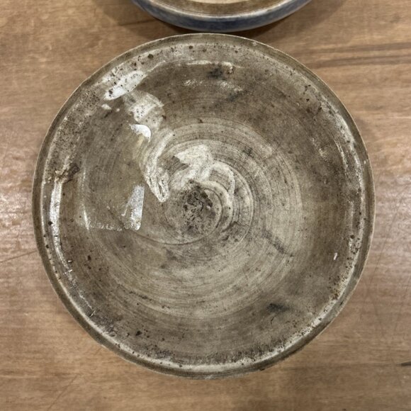 Japanese Chinese Antique Imari Ware Blue and White Small Jar with Lid  5" Round - Picture 4 of 4